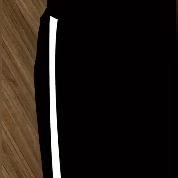 HOODIE SWEATSUIT: Red & Ivory Casual Digital Print, NWOT - Picture 5 of 7